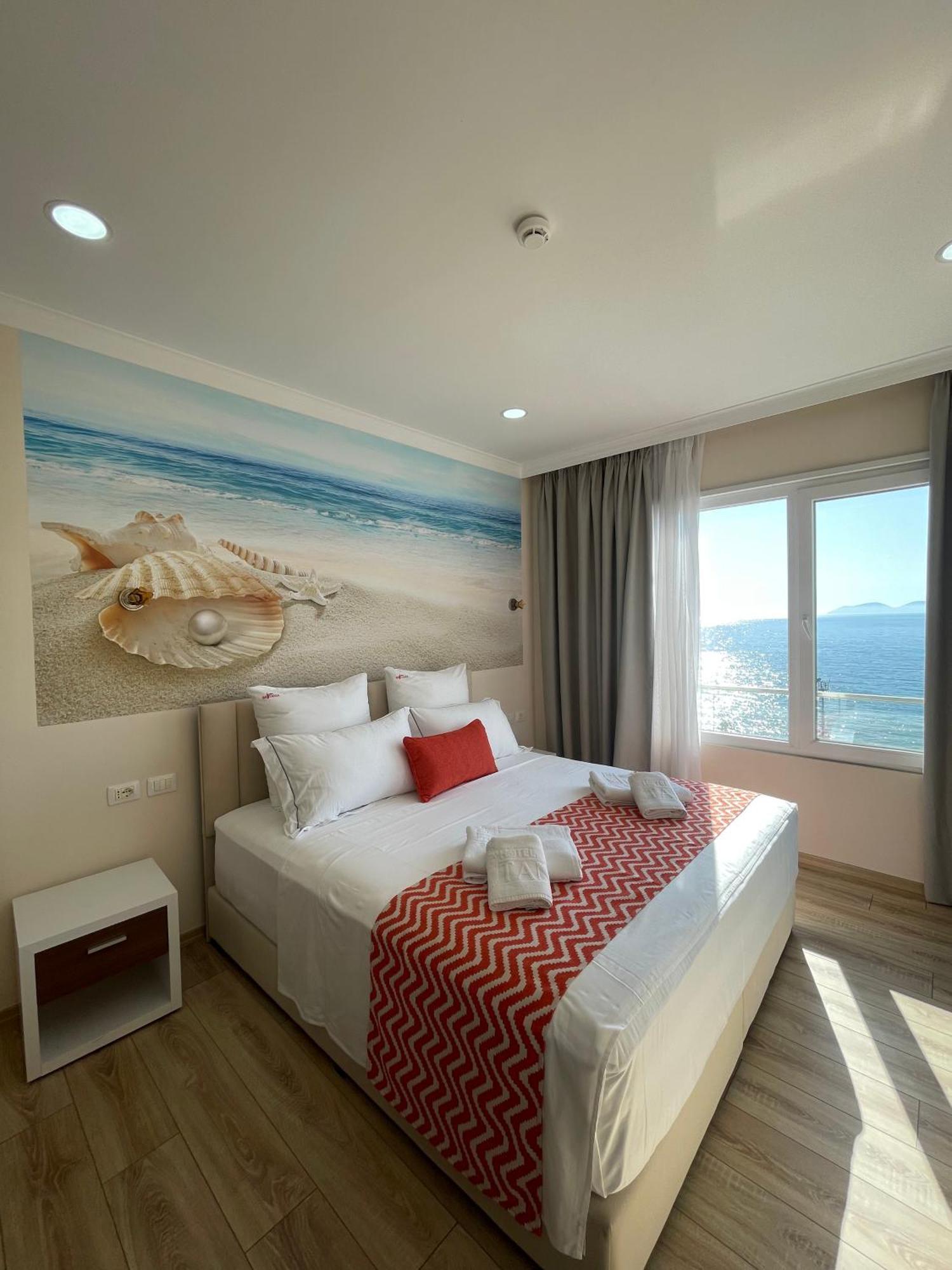 Hotel Britania Vlorë Habitación foto